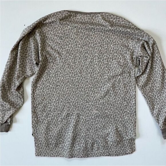 Vintage Cheetah Oversized 80’s Sweater - Picture 5 of 7